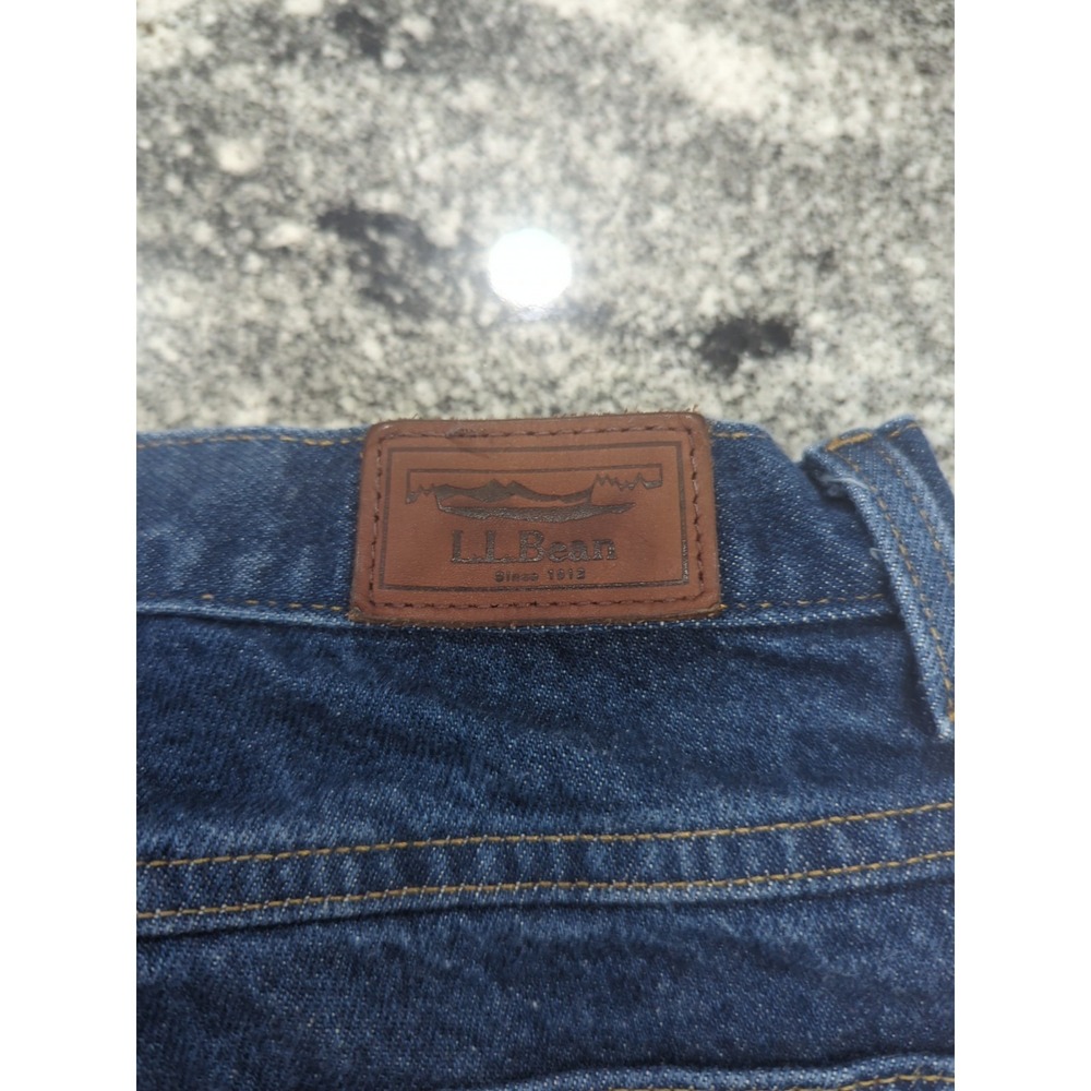 LL BEAN Classic Fit Jeans Men's 30x36 Blue Denim Jeans 71341 - Picture 10 of 10
